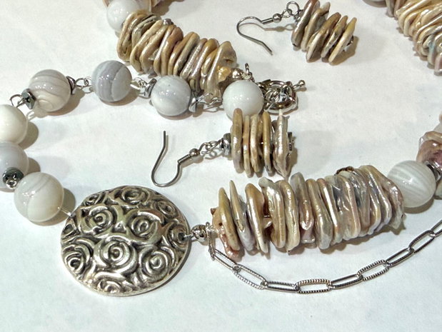 SET~ROSE SATIN~perle,agate,hematit,zamac,inox
