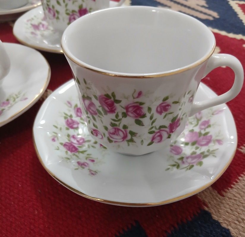 Set servire Vintage 6 Cești Cafea/Ceai din Porțelan