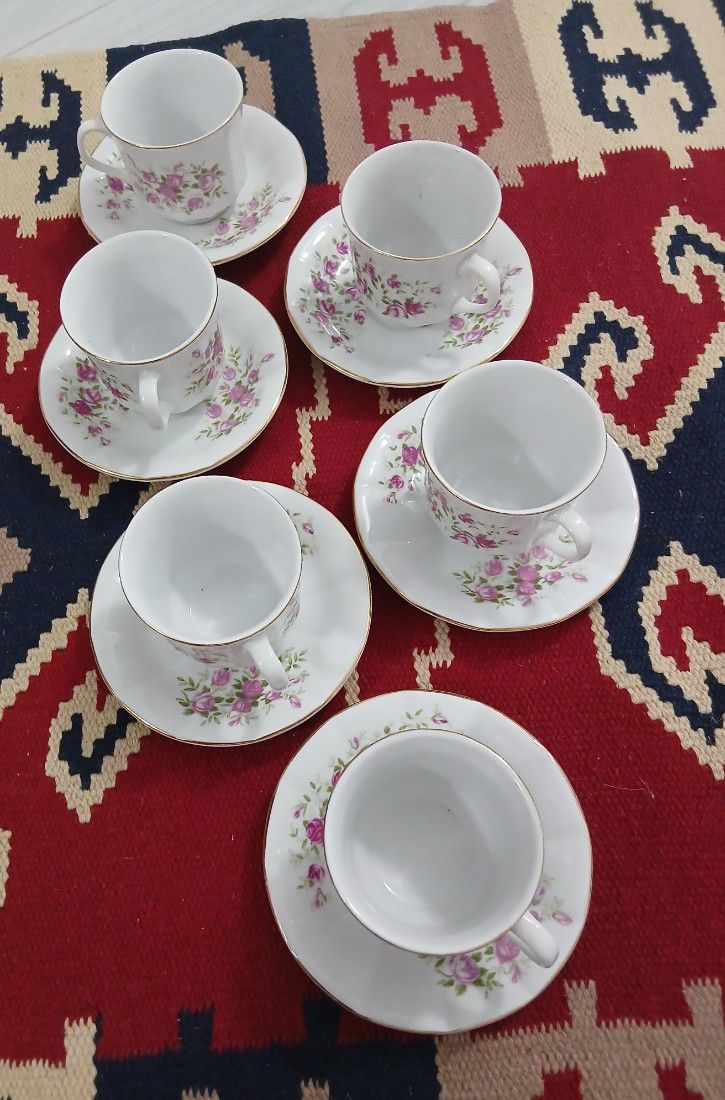 Set servire Vintage 6 Cești Cafea/Ceai din Porțelan