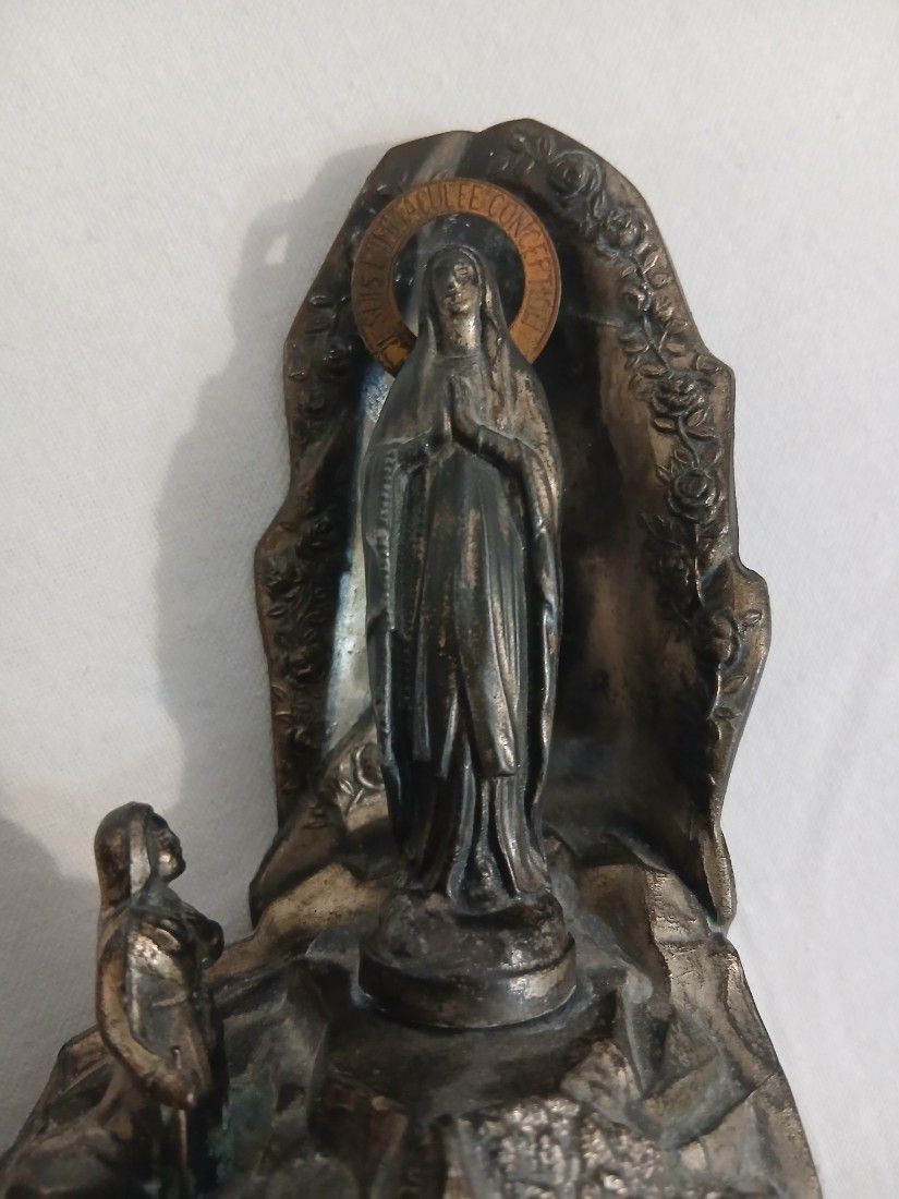 Raritate! Statuetă Muzicală Lourdes Vintage Funcțională