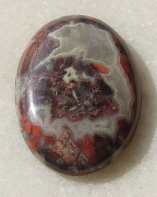 Jasp rosu cabochon aprox 30x20.5x5 mm
