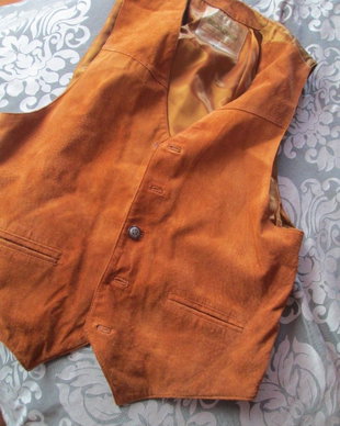 vesta piele  intoarsa Broadway 50/L