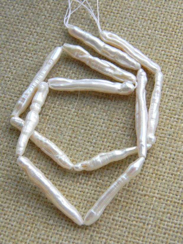 Perle Biwa (CUI)