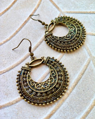 Bijuterii handmade