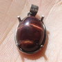 Ochi de taur cabochon in rama de argint .925 rodiat