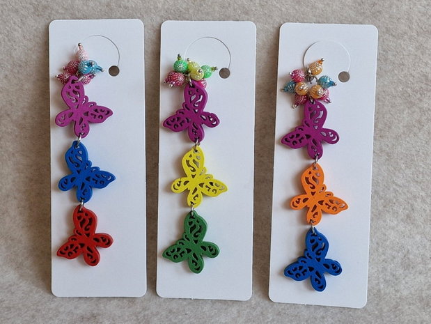 Accesoriu fluturași colorați