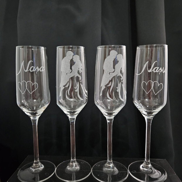 Set 4 pahare nuntă - Pahare șampanie miri si nasi gravate manual