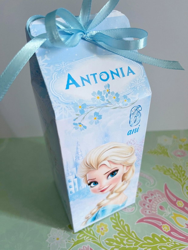 Cutii Elsa personalizate