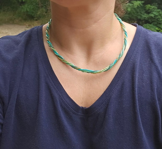 Colier cu mărgele Miyuki "Green Ombre"