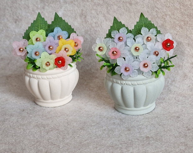 Ghiveci de flori pastel