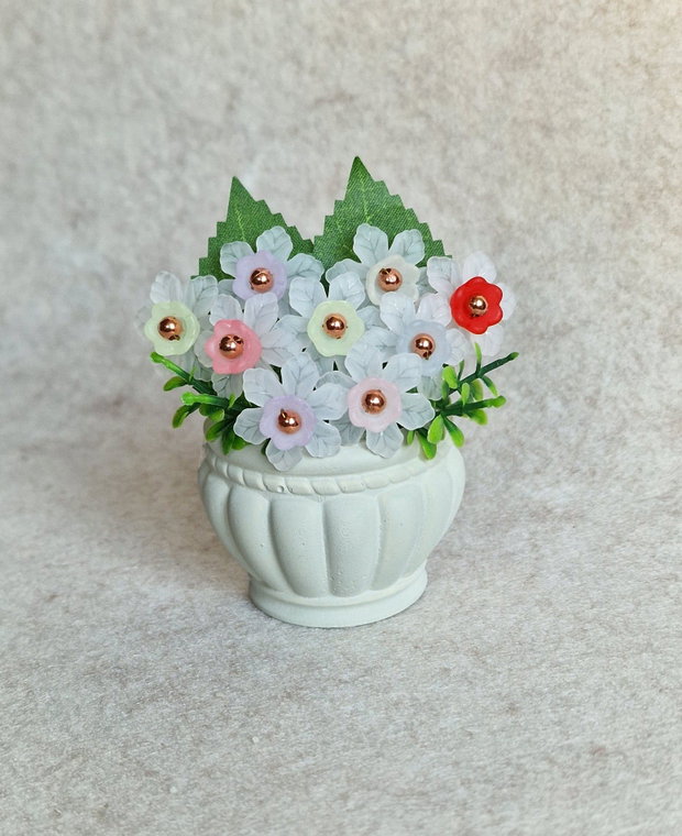 Ghiveci de flori pastel