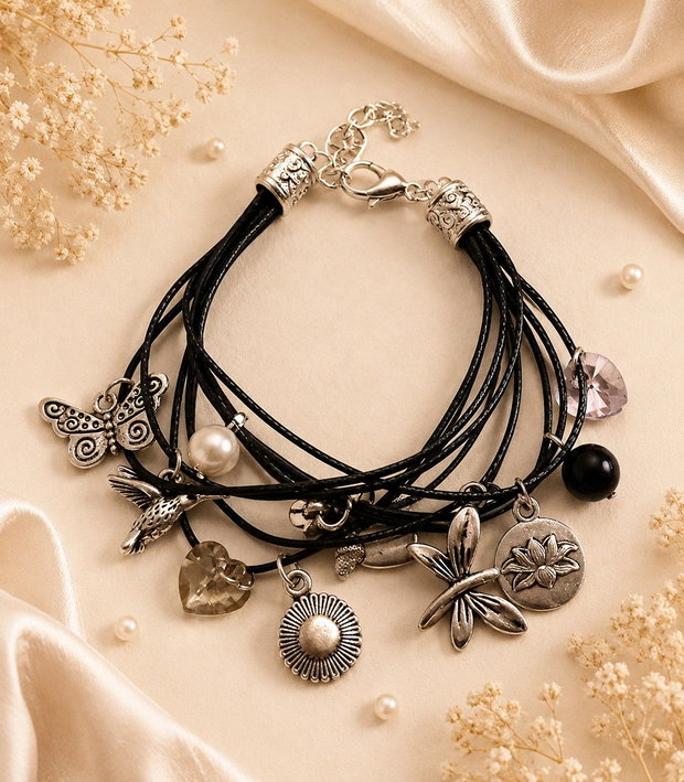 Bratara snur si charmuri, perle si Swarovski