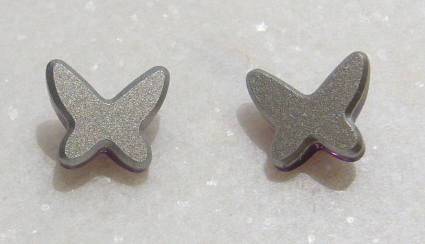 (2 bucati) Swarovski Elements Cabochon fluture BURGUNDY 12x10mm
