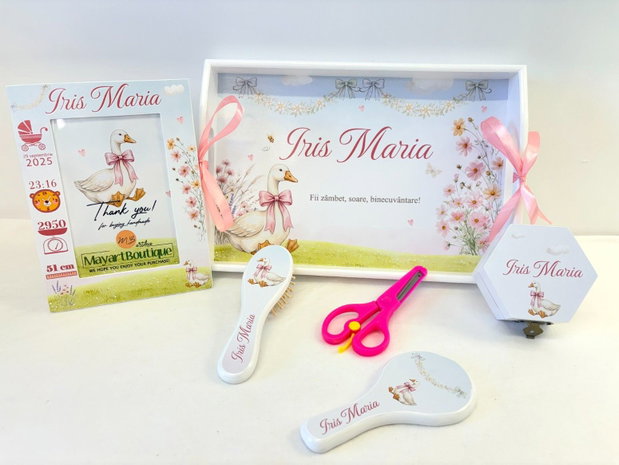 Set aniversar personalizat 1 anisor - Gâsca fericită - Tavita mot si accesorii