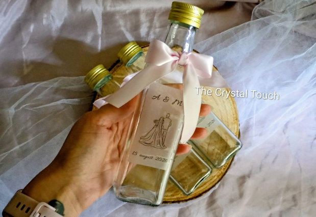 Sticluță personalizată din sticlă mărturie pentru nuntă sau botez | 250 ml