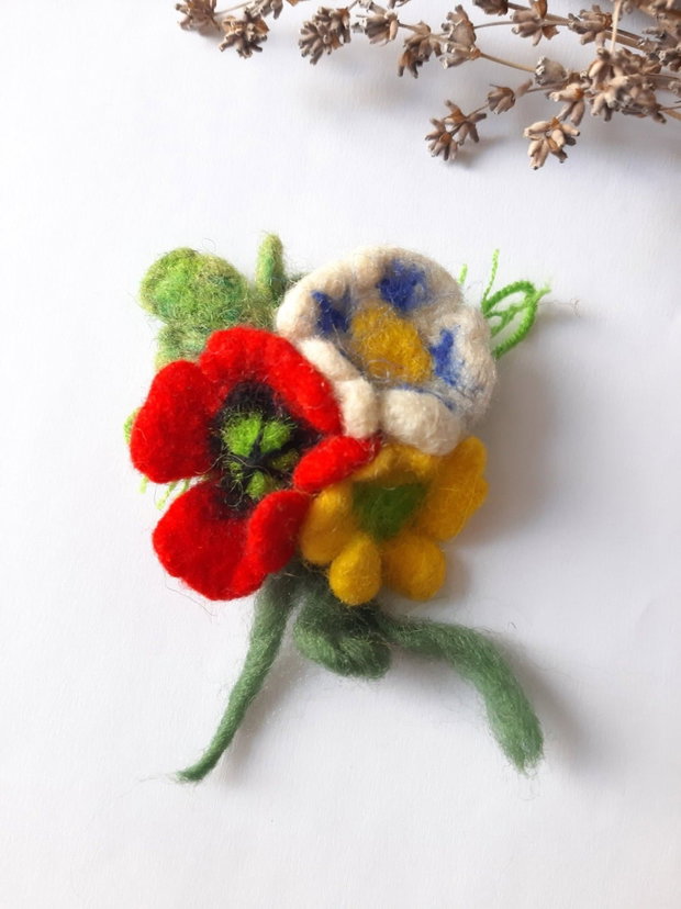 Broșă buchet cu 3 flori-handmade din lână împâslită