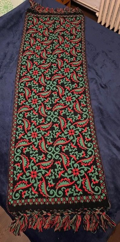 Eșarfă Jacquard reversibilă vintage 100% lână - roșu, negru, verde, popular slav