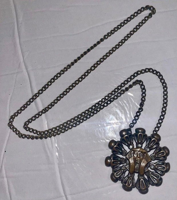 Medalion Faraon 61 cm