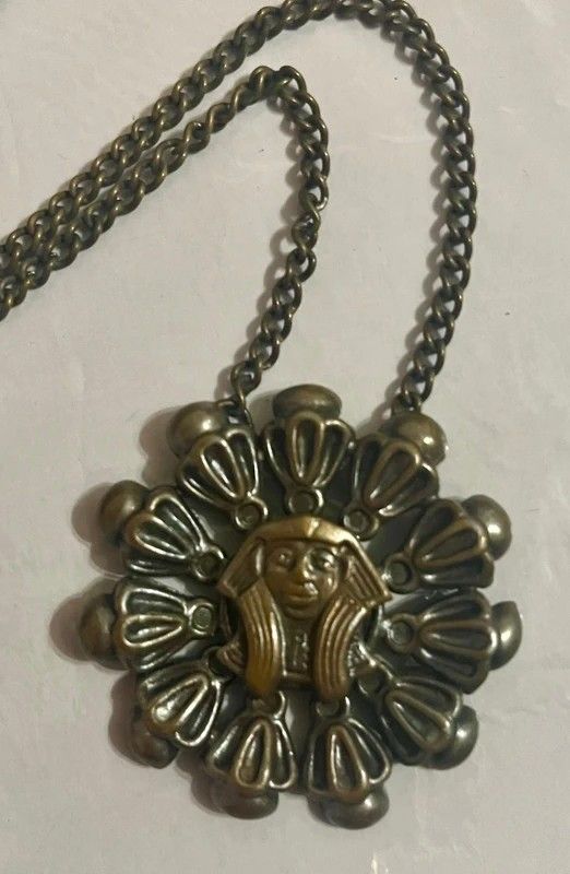 Medalion Faraon 61 cm
