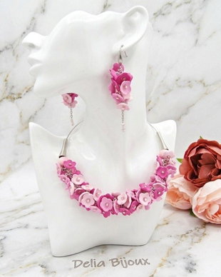 Set Bijuterii Pink Blossom  Colier la baza gâtului și Cercei (cod1462)
