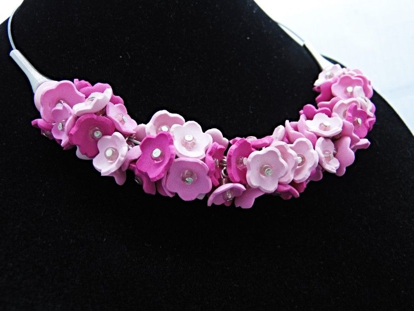 Set Bijuterii Pink Blossom Colier la baza gâtului și Cercei (cod1462)