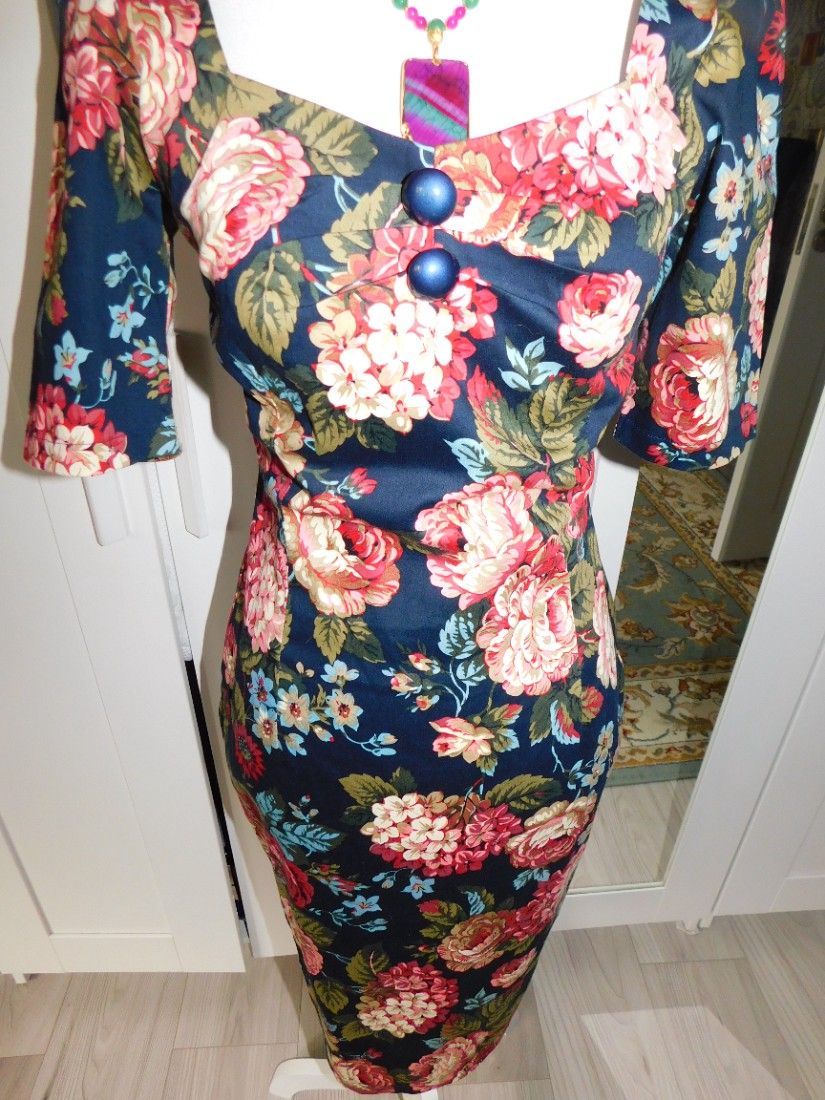 Rochie noua UK, masura S etichete atasate