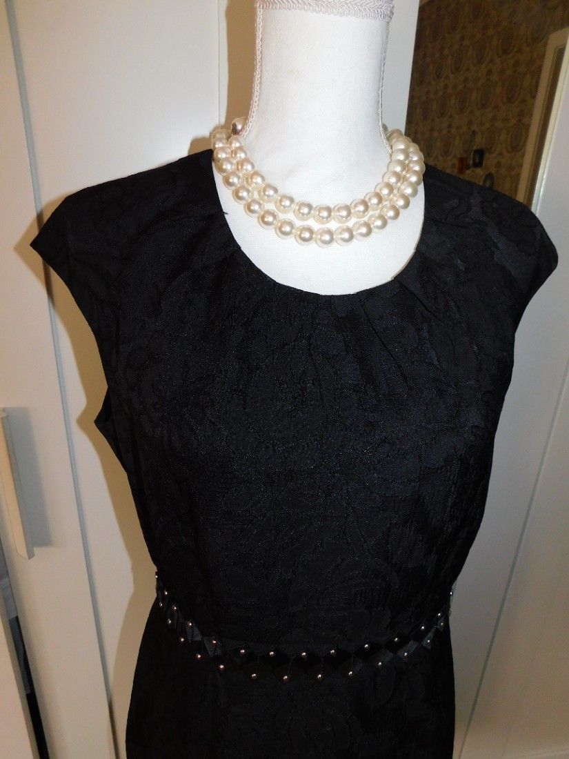 NOA NOA, brand danez, rochie deosebita brocart , eleganta
