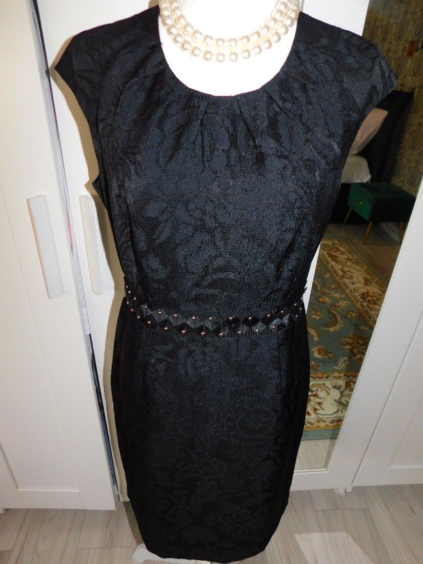 NOA NOA, brand danez, rochie deosebita brocart , eleganta