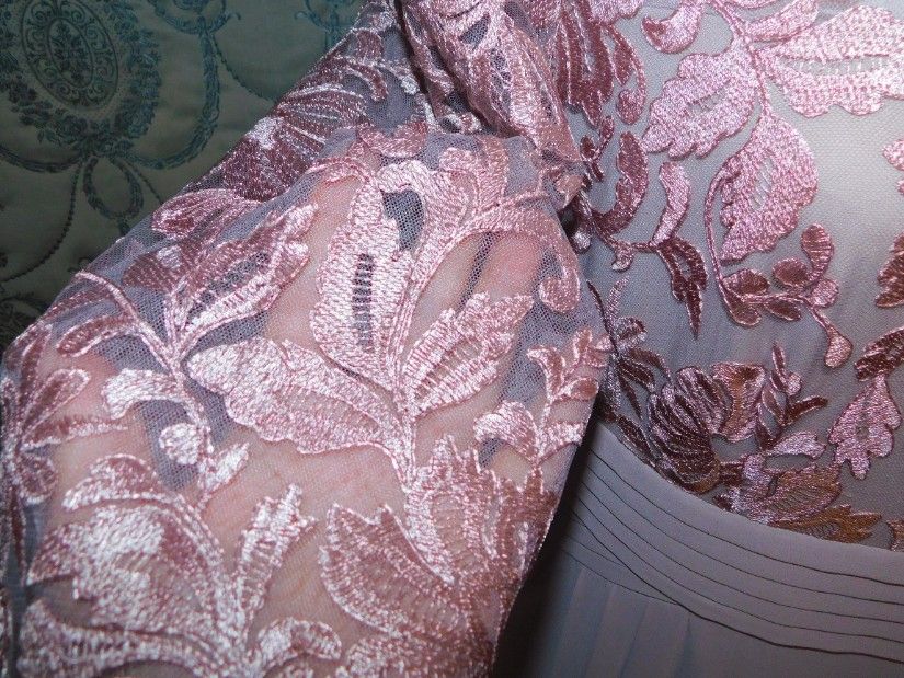 Tinuta de seara, rochie lunga, dantela , captusita , masura 44