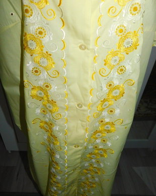 Halat  nou,   broderie  mecanica  pe fata masura 44 - 46,