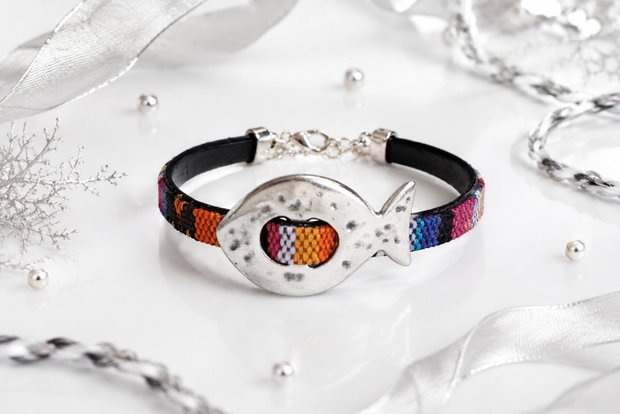 Bratara snur tribal model 10