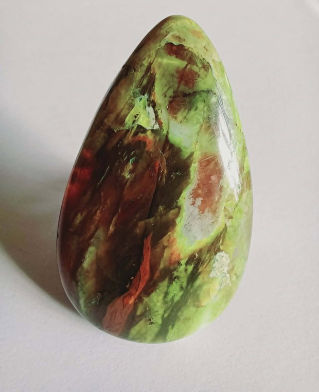 Opal verde Madagascar
