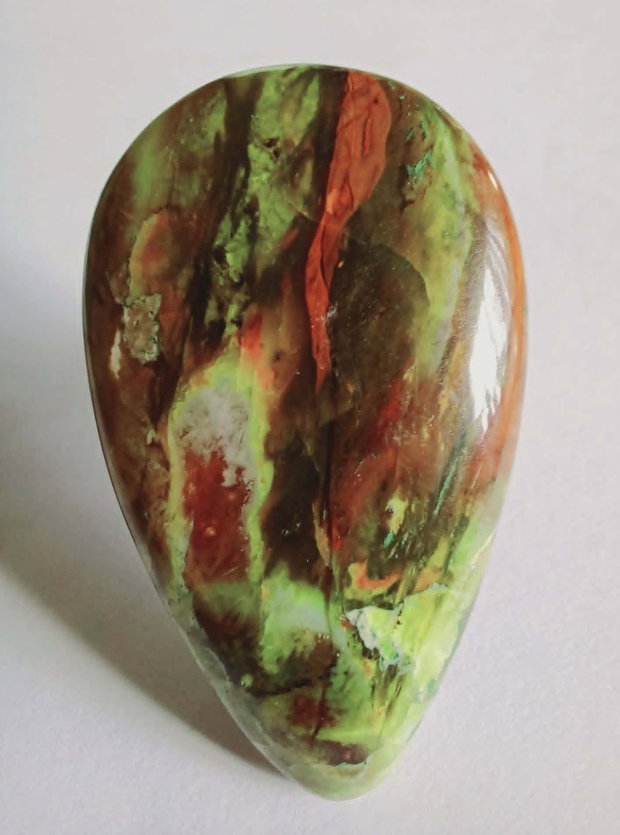 Opal verde Madagascar