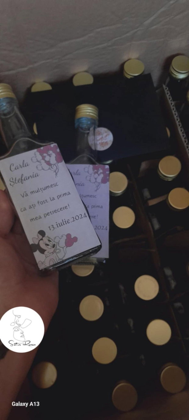 Mărturie pentru botez Sticluță din sticlă 250 ml, personalizată