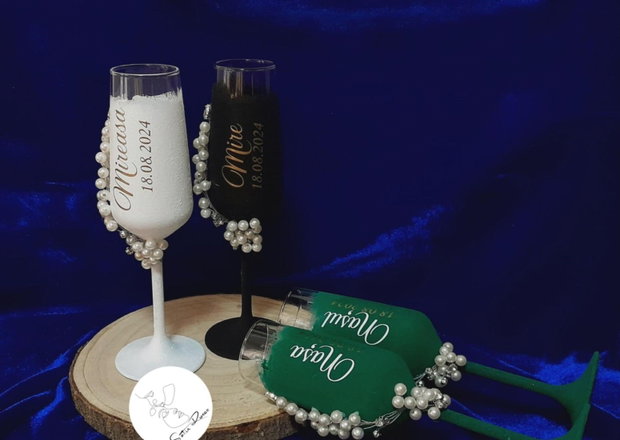 Pahare personalizate Model cu perle