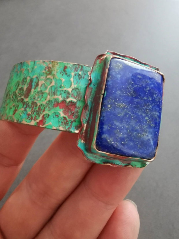 Bratara cupru antichizat si lapis lazuli