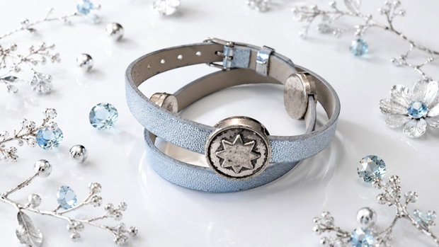 Bratara imitatie piele si slider charm