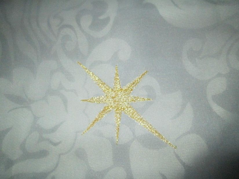 fata masa eleganta 83/83cm