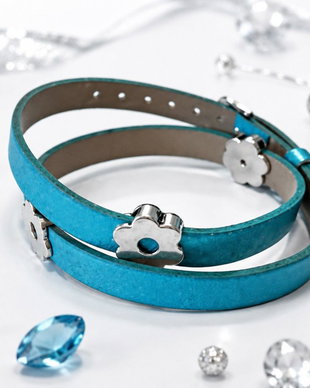 Bratara imitatie piele si slider charm