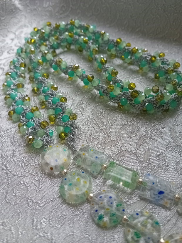 Colier crosetat cristale,margele murano millefiori