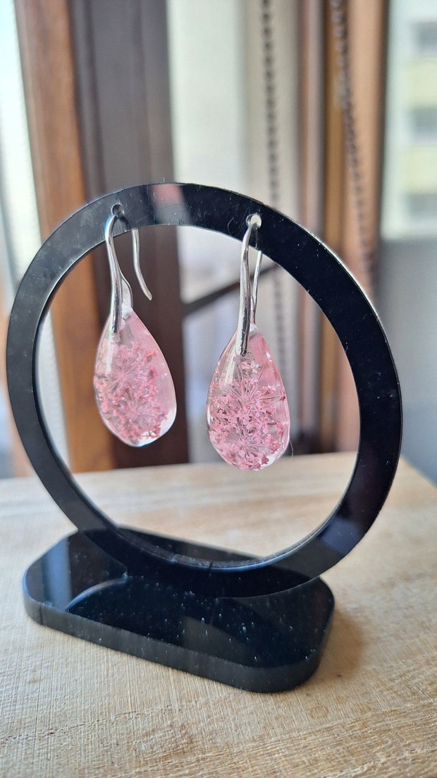 Set bijuterii handmade cercei si pandantiv cu flori naturale uscate Pink Blossom