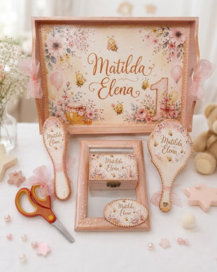 Set personalizat pentru taierea motului / tema Pisica Albinute