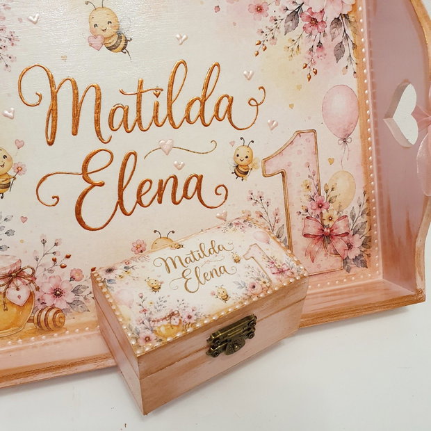 Set personalizat pentru taierea motului / tema Pisica Albinute