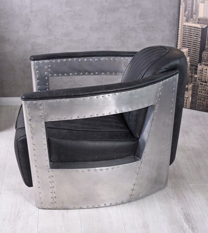 Fotoliu industrial din metal cu tapiterie piele vacaFotoliu industrial din metal cu tapiterie piele vaca