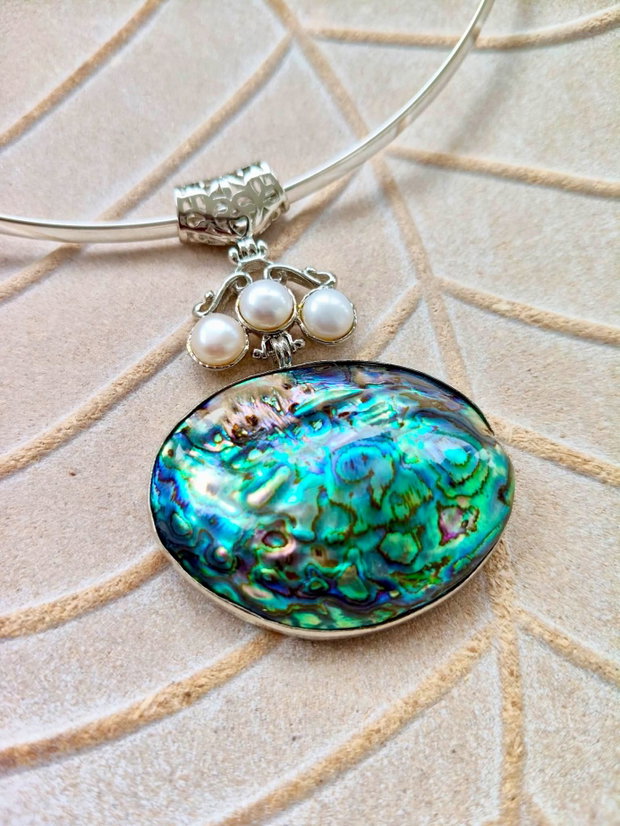 Pandantiv Paua Shell & perle albe