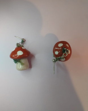 Cercei handmade sub forma de ciupercute