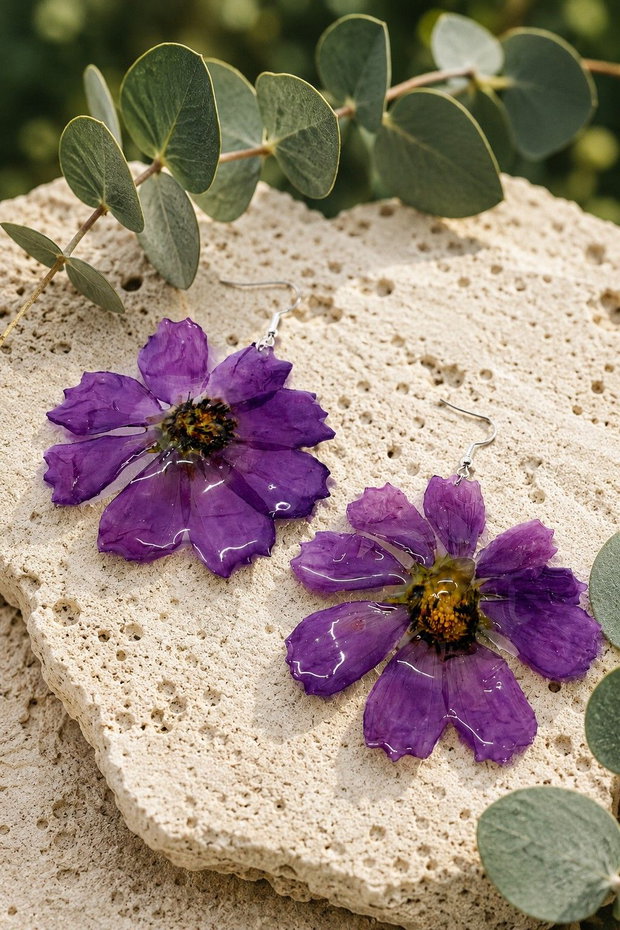 Cercei Anemone 02289