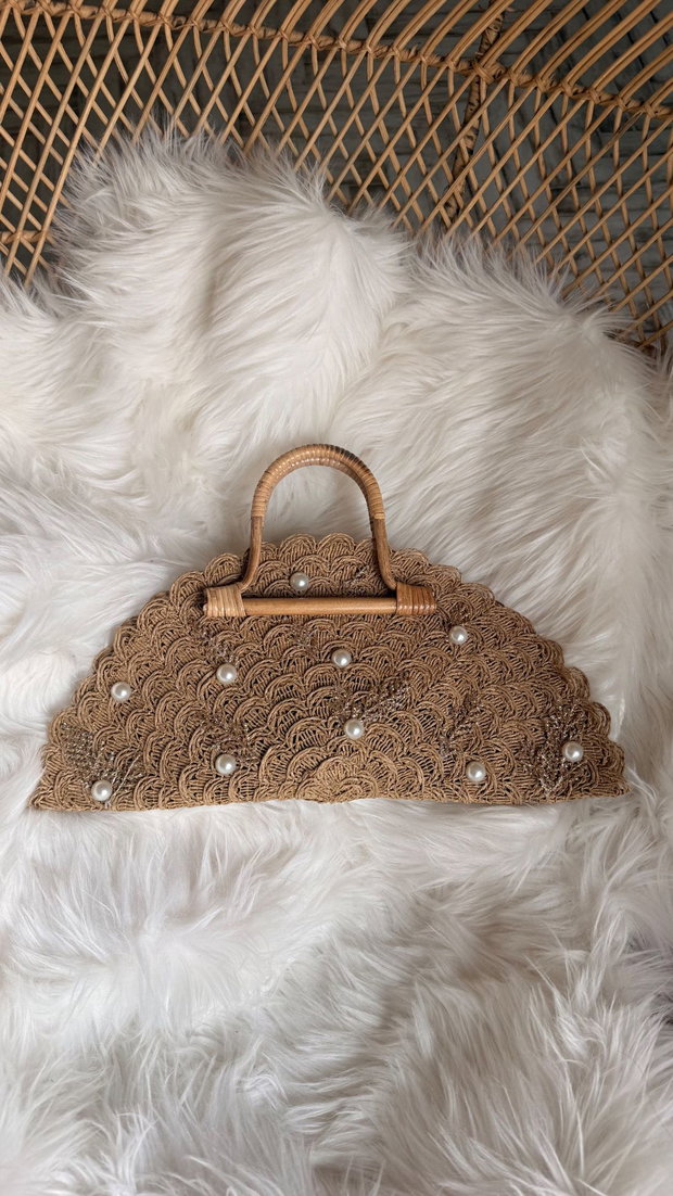 Geantă vintage handmade  cu mânere din bambus