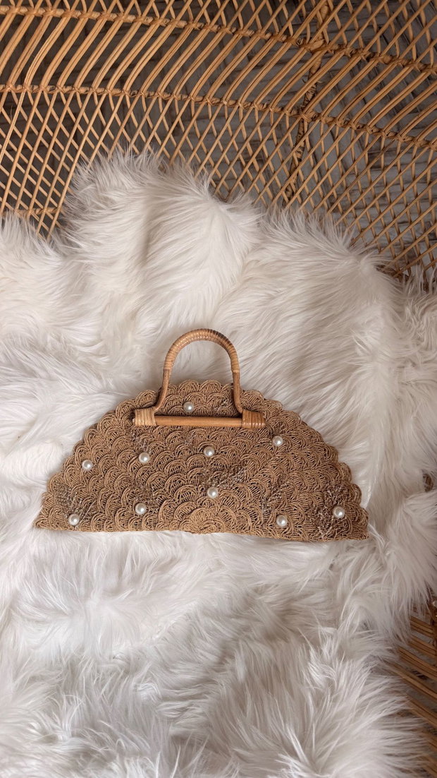 Geantă vintage handmade  cu mânere din bambus