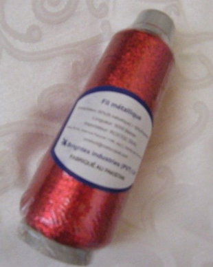 Fir lurex rosu